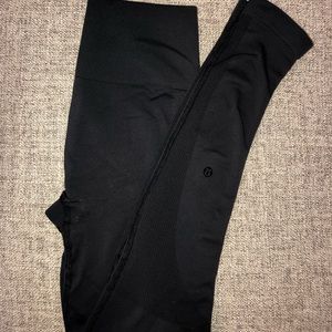 Lululemon Women’s Legging ✨